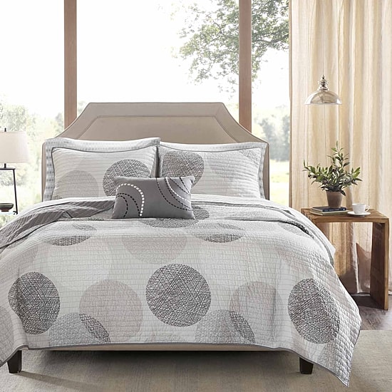 Madison Park Essentials Glendale Complete Quilt Set With Cotton Bed Sheets