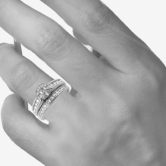 Round 1 CT.T.W. Natural Diamond Side Stone Bridal Set in 10K or 14K Gold