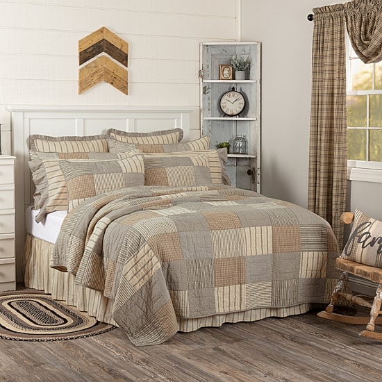 VHC Brands Miller Farm Reversible Quilt