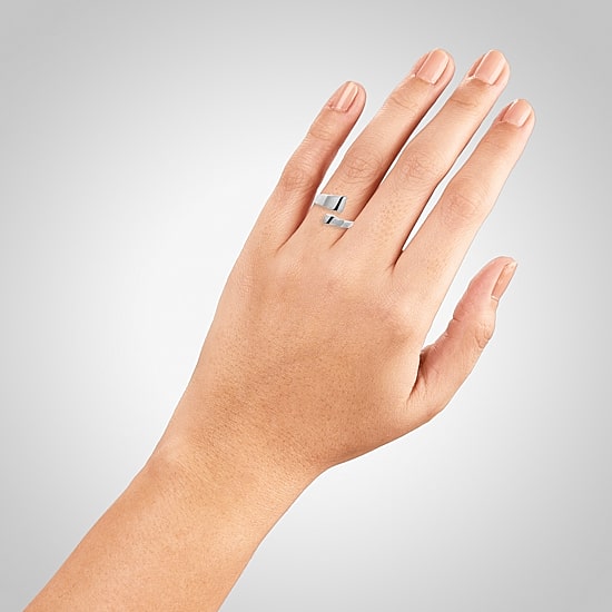 Silver Treasures Womens 2MM Sterling Silver Bypass  Band
