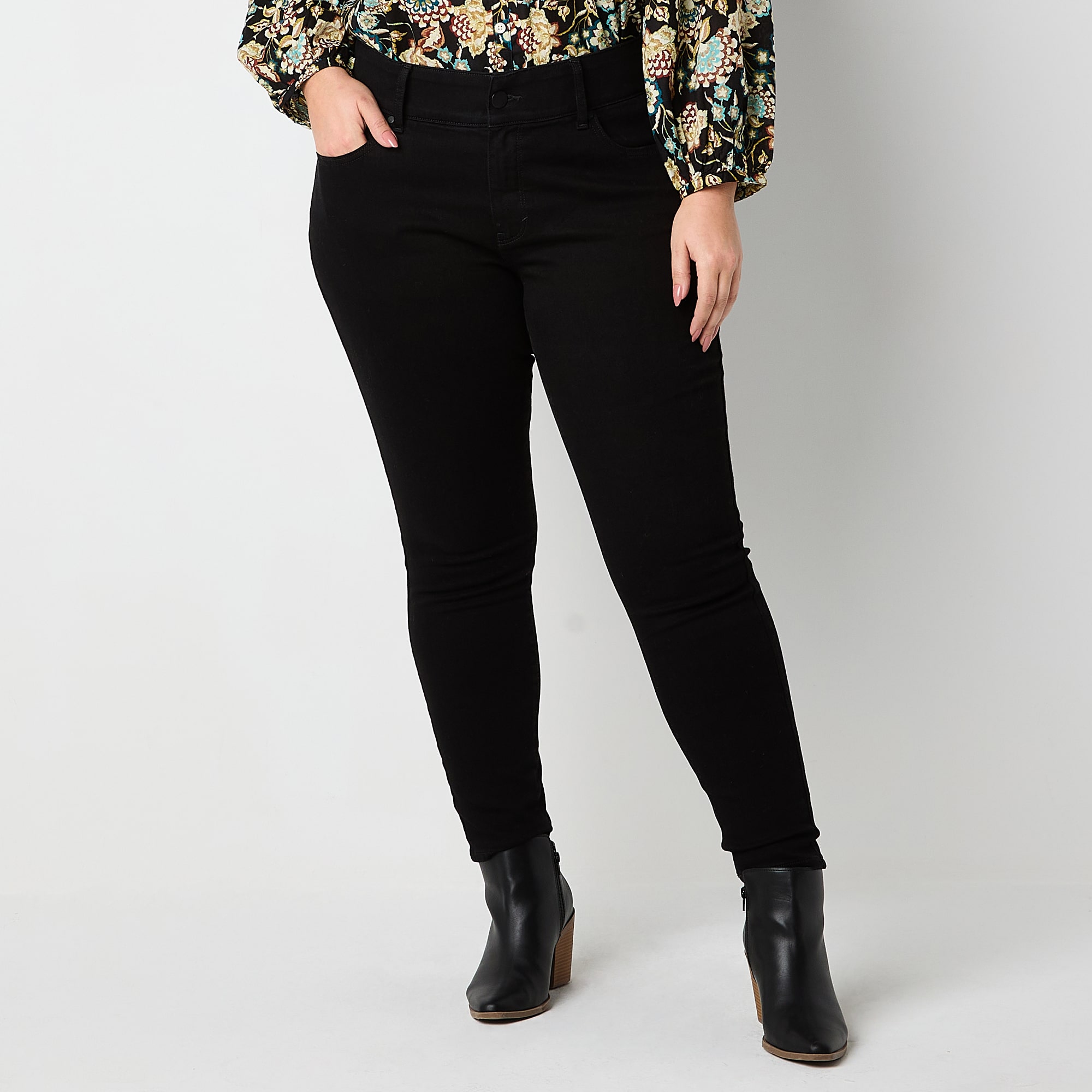 a.n.a Womens Plus Mid Rise Skinny Fit Jean