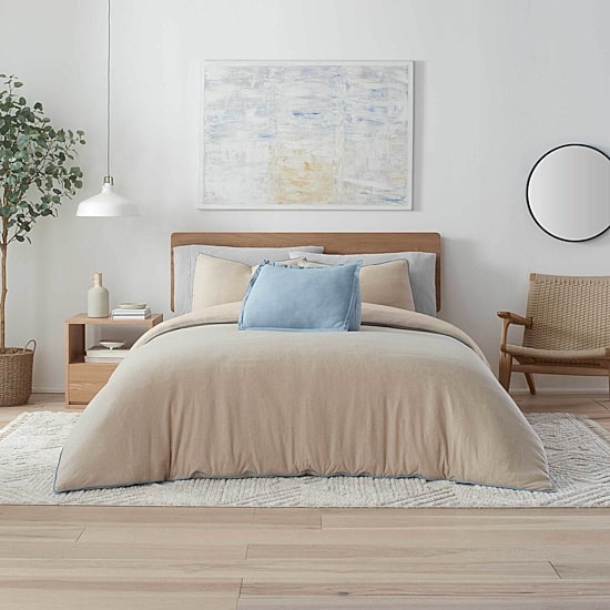 Vellux Snuggle Midweight Comforter Set