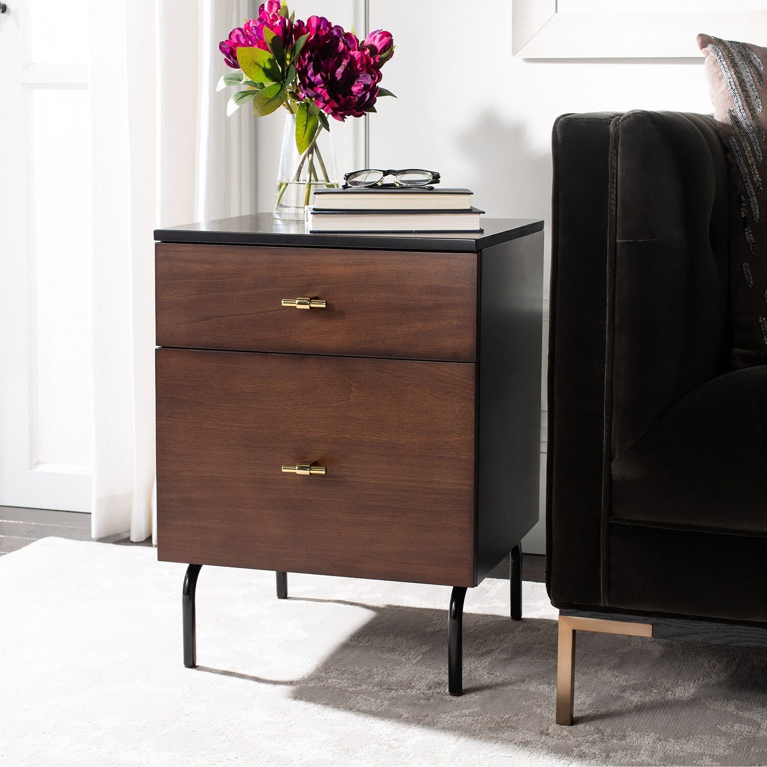 Safavieh Genevieve 2-Drawer Nightstand