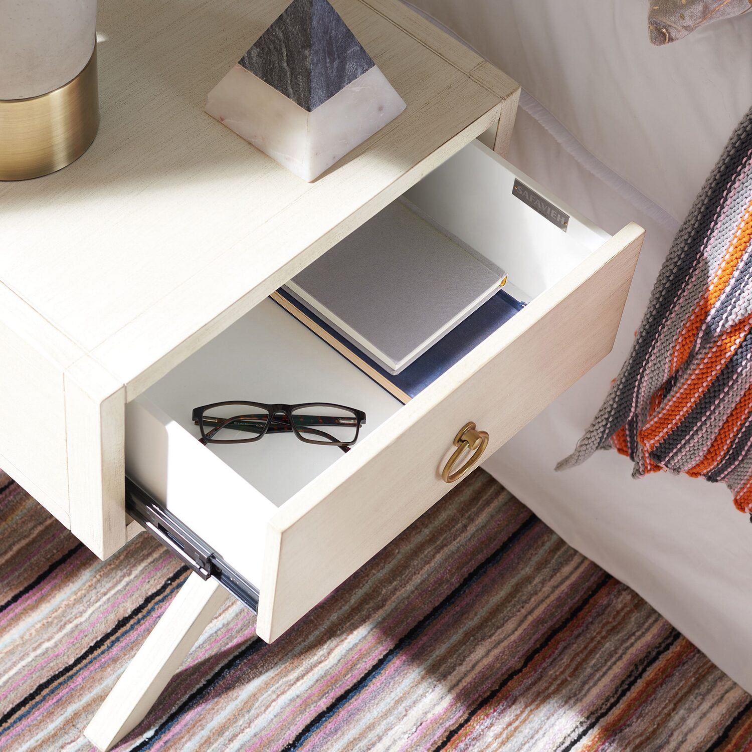 Safavieh Odilia 1-Drawer Nightstand