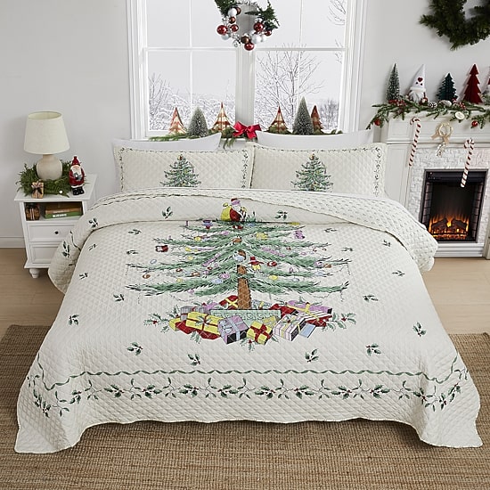 Spode Christmas Tree Reversible Quilt Set