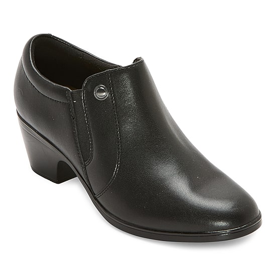 Clarks Emily Reyna Womens Round Closed Toe Slip-On Shoe