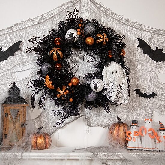 Northlight 24in Orange Ornaments And Ghost Wreath
