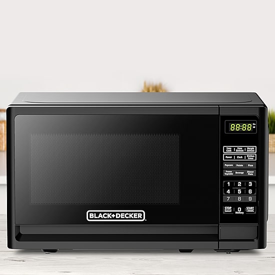 Black+Decker 0.7 Cu Ft Counter Microwave