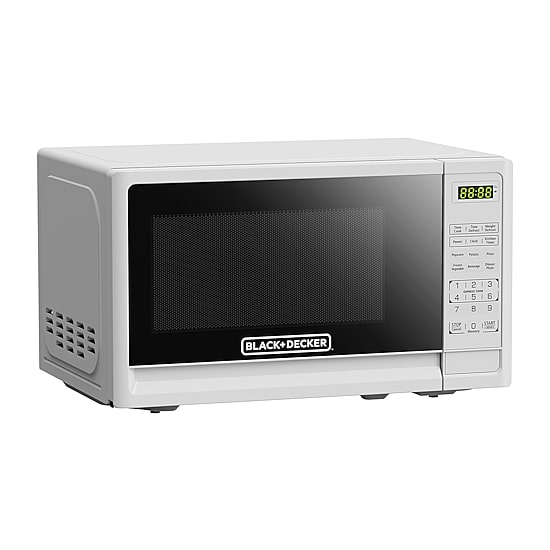 Black+Decker 0.7 Cu Ft Counter Microwave