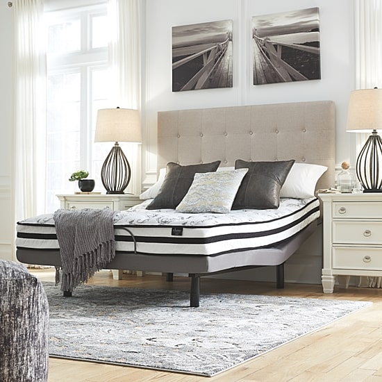 Signature Design by Ashley Chime 8" Firm Innerspring - Mattress in a Box