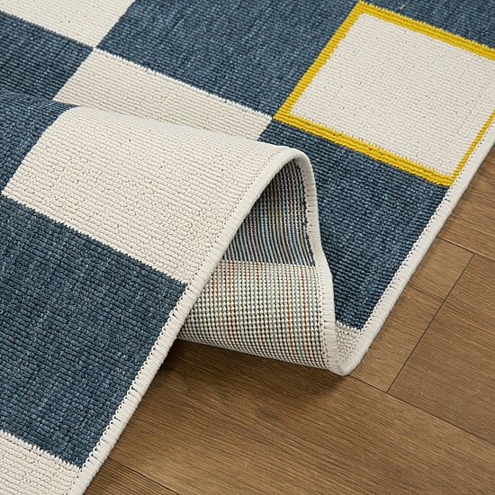 LR Home Checkered 24"X36" Indoor Outdoor Rectangular Accent Rug