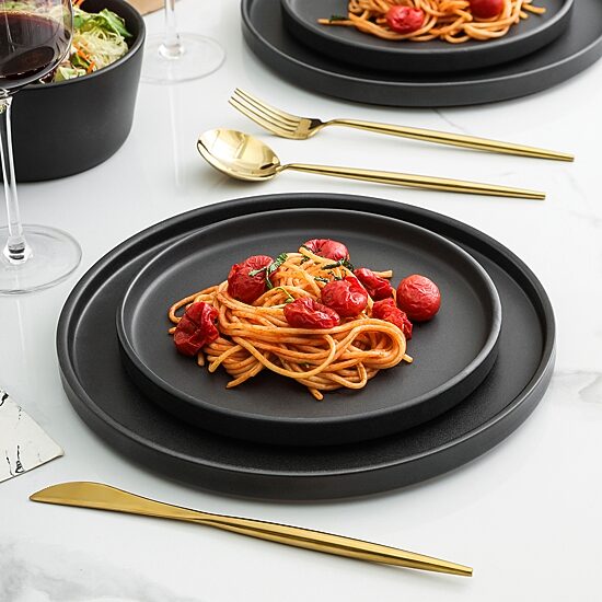 Stone + Lain Celina 16 Piece Dinnerware Set