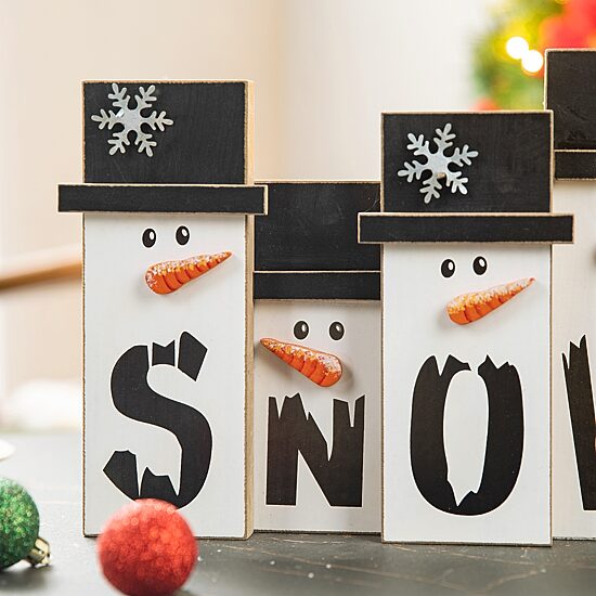 Glitzhome Wooden Snowman Family Christmas Tabletop Decor