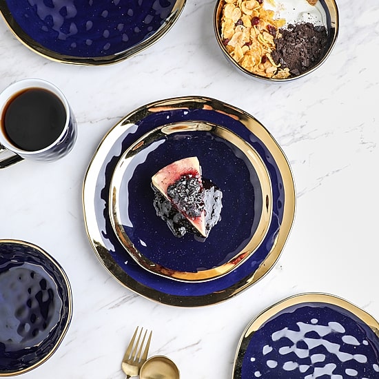 Stone + Lain Florian 16 Piece Dinnerware Set