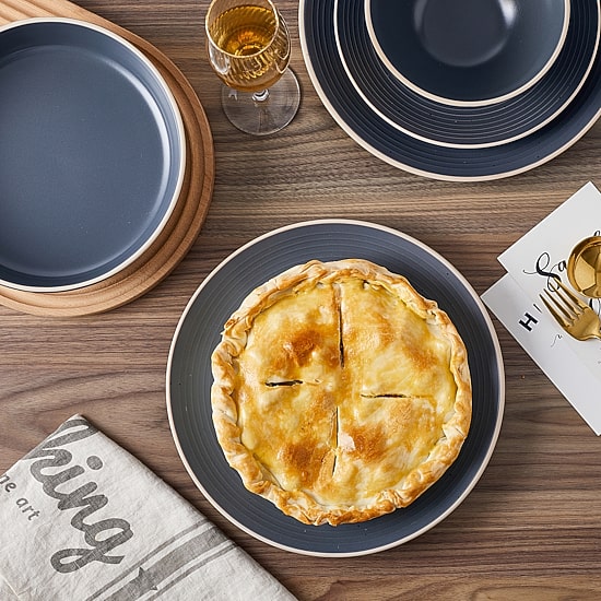 Stone + Lain Lauren 16 Piece Dinnerware Set