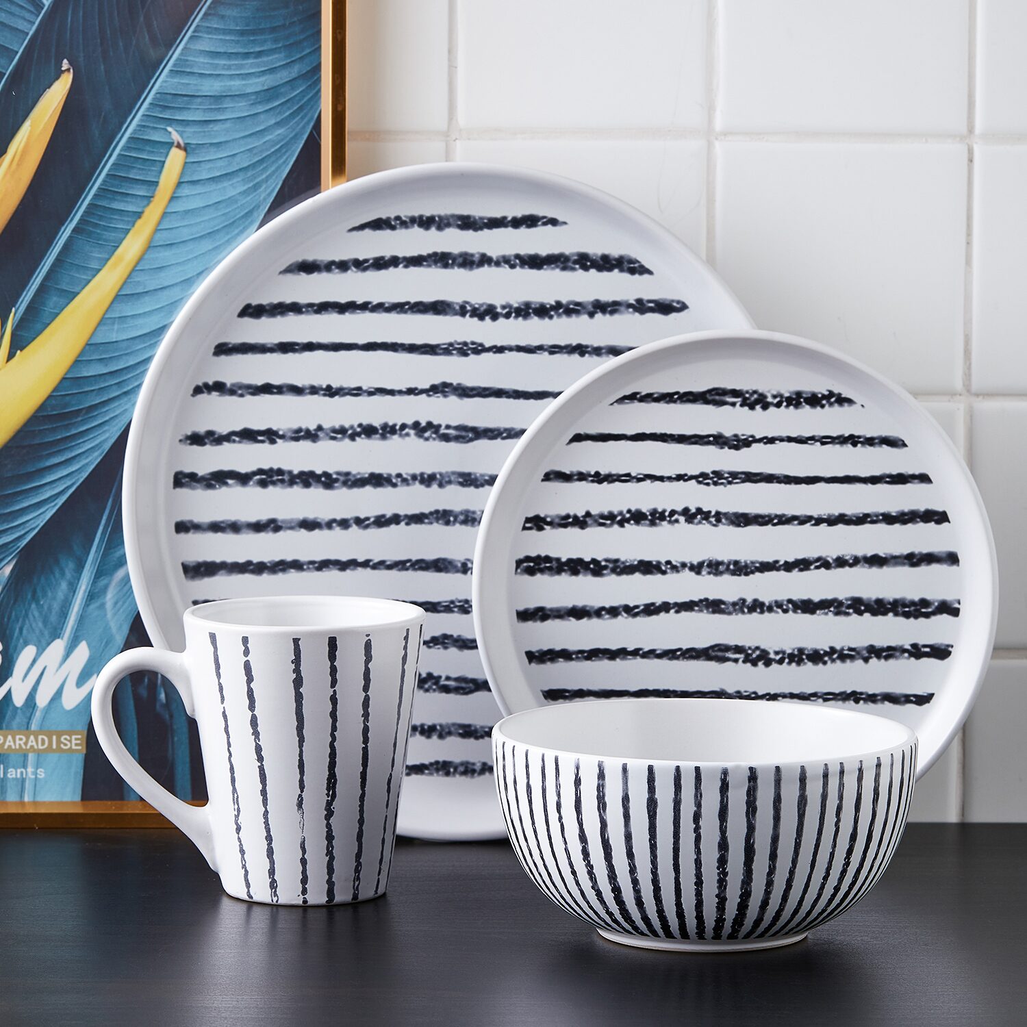 Stone + Lain Nova 16-pc. Stoneware Dinnerware Set