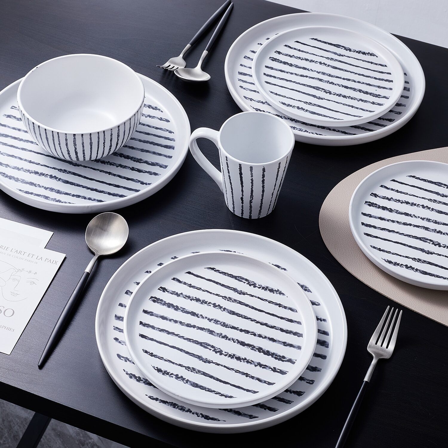 Stone + Lain Nova 16-pc. Stoneware Dinnerware Set