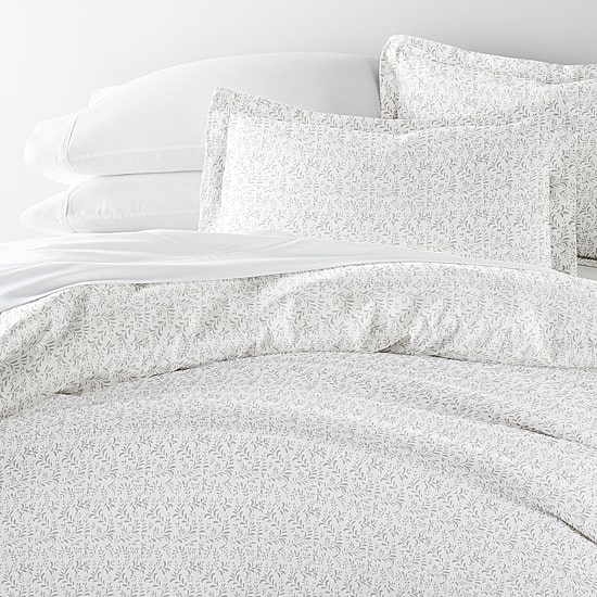 Casual Comfort Premium Ultra Soft 3-pc. Burst of Vines Print Duvet Cover Set