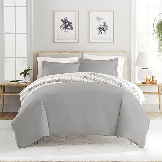 Casual Comfort Chevron Sleep Pattern Oversized Reversible Duvet Cover Set