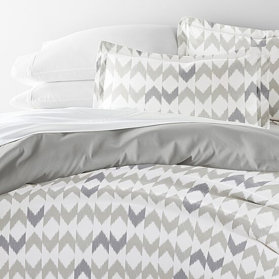 Casual Comfort Chevron Sleep Pattern Oversized Reversible Duvet Cover Set