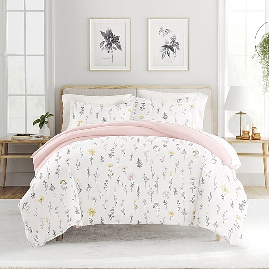 Casual Comfort Wild Flower Pattern Oversized Reversible Duvet Cover Set