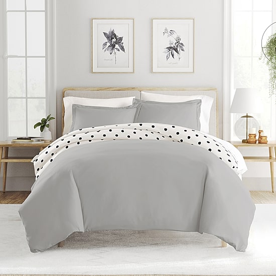 Casual Comfort Painted Polkadot Patterned Reversible Duvet Cover Set