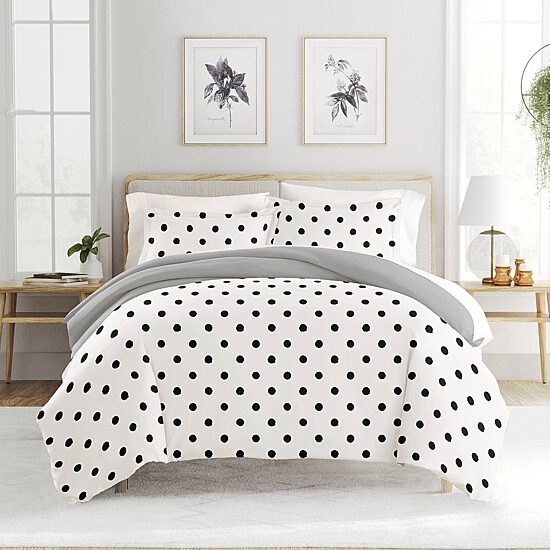 Casual Comfort Painted Polkadot Patterned Reversible Duvet Cover Set