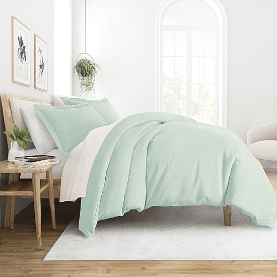 Casual Comfort Premium Ultra Soft Duvet Cover Set