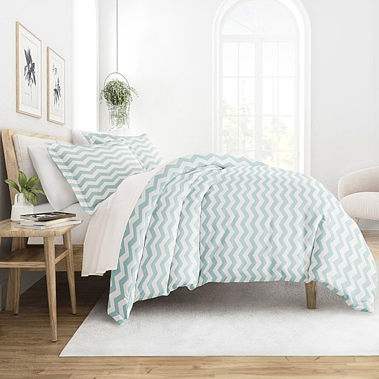 Casual Comfort Premium Ultra Soft Arrow Pattern Duvet Cover Set