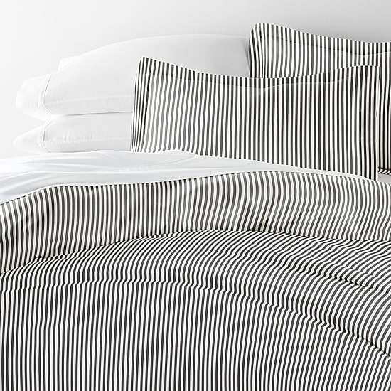 Casual Comfort Premium Ultra Soft Ribbon Pattern Duvet Cover Set