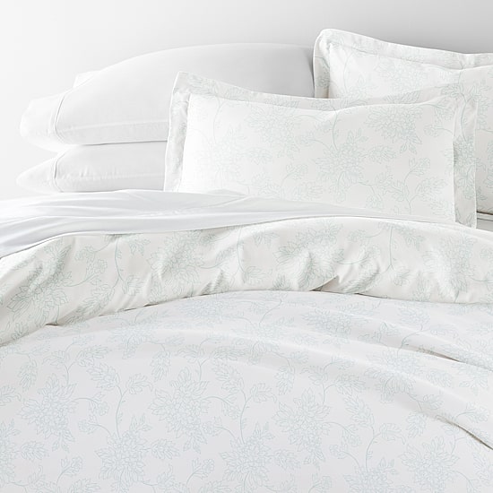 Casual Comfort™ Premium Ultra Soft Vine Pattern Duvet Cover Set