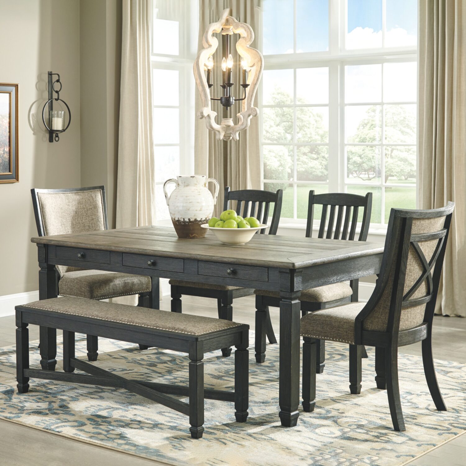 Signature Design by Ashley® Set of 2 Hilton Slatted-Back Upholstered Dining Side Chairs