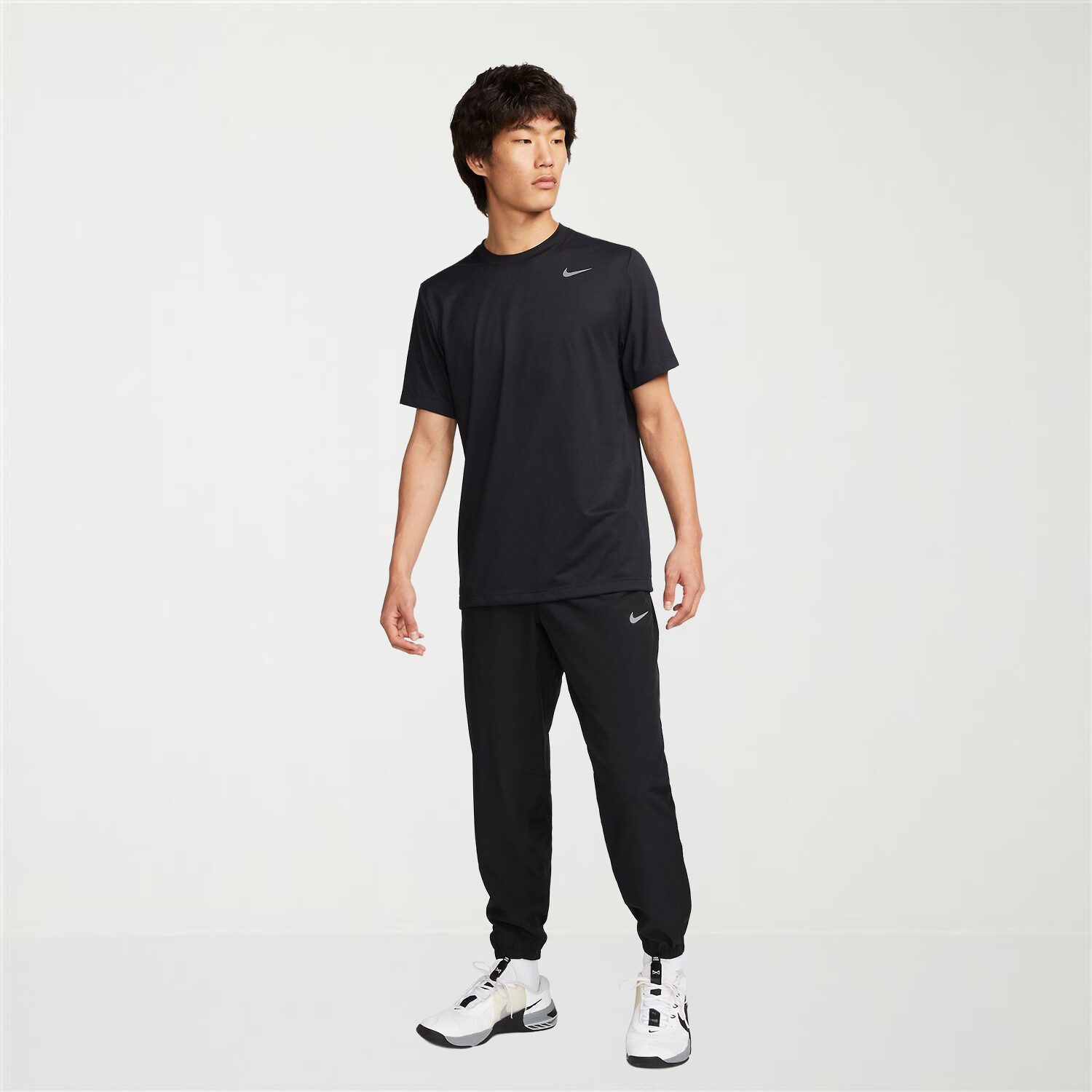 Nike Form Mens Quick Dry Straight Regular Fit Track Pant