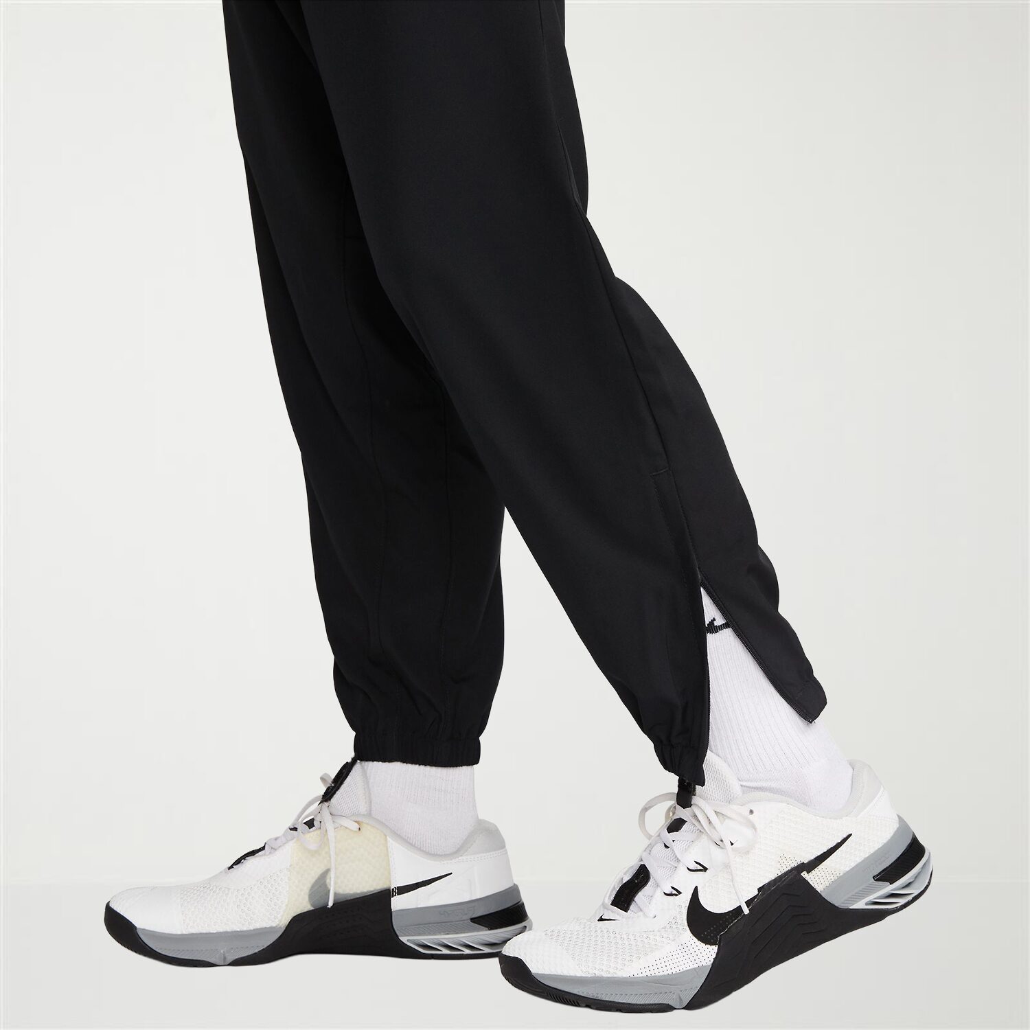 Nike Form Mens Quick Dry Straight Regular Fit Track Pant