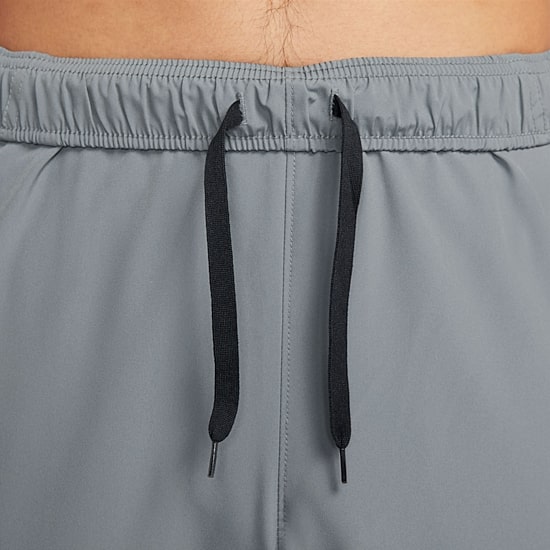 Nike Form Mens Quick Dry Straight Mid Rise Regular Fit Track Pant