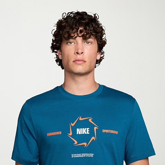 Nike Just Do It Mens Crew Neck Short Sleeve Regular Fit Graphic T-Shirt
