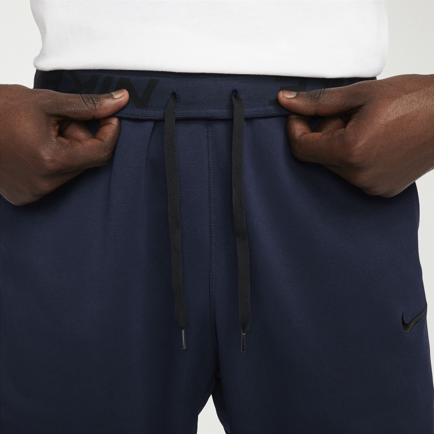 Nike Therma-Fit Mens Straight Mid Rise Regular Fit Workout Pant