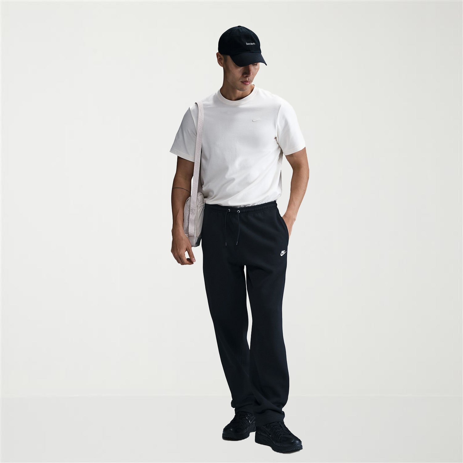 Nike Club Fleece Mens Regular Fit Workout Pant