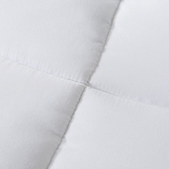 Royal Velvet Button Stitch Stain Restistant Mattress Pad