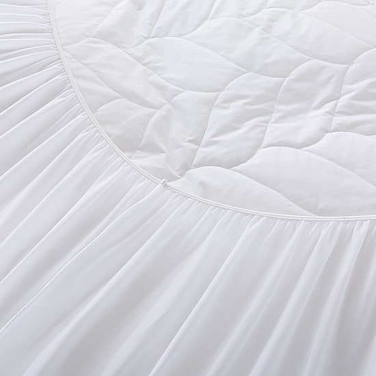 Waverly Cotton Quilted Dual Chamber 1.5 In Feather Topper