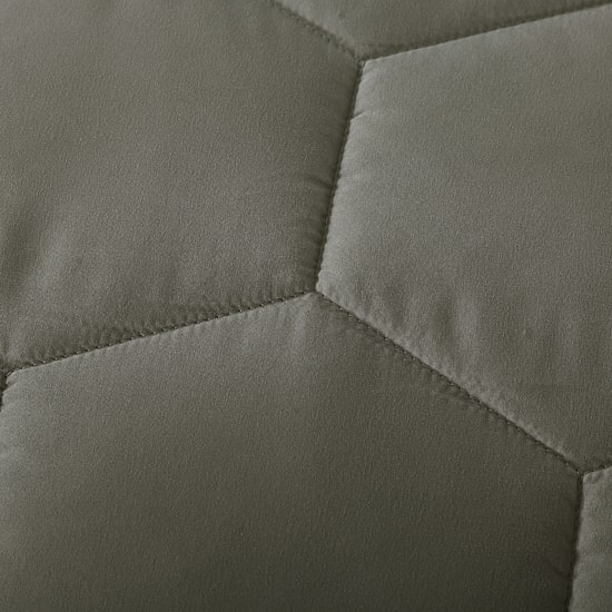 St. James Home Honeycomb Stitch Down Alternative Blanket