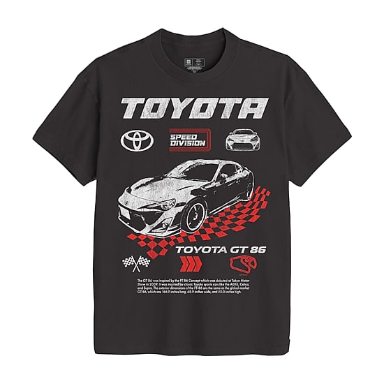 New World Toyota Mens Crew Neck Short Sleeve Regular Fit Graphic T-Shirt
