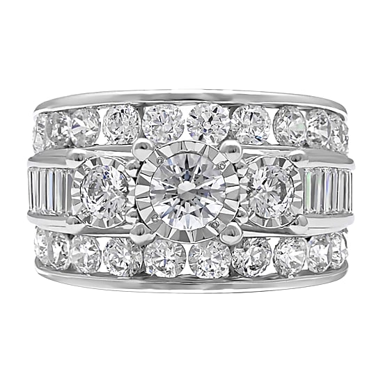 Womens 4 CT.T.W. Natural Diamond Gold Round Side Stone 3-Stone Engagement Ring