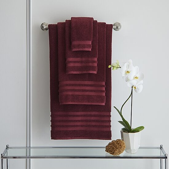 Liz Claiborne Luxury Egyptian Air Rich Bath Towel