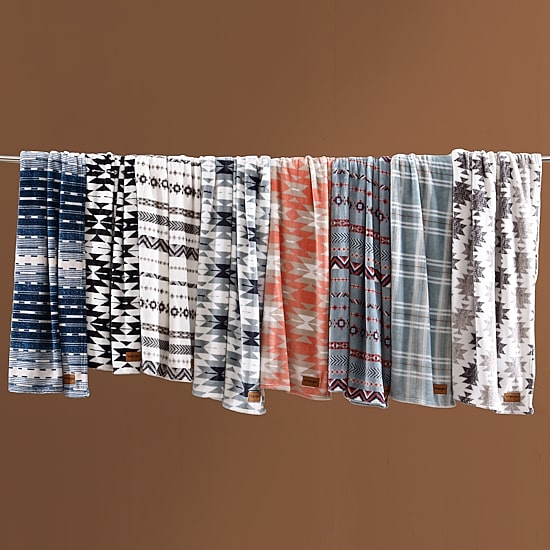 Wrangler Navajo Washable Lightweight Throw