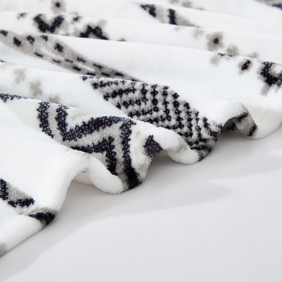 Wrangler Diamond Washable Lightweight Throw
