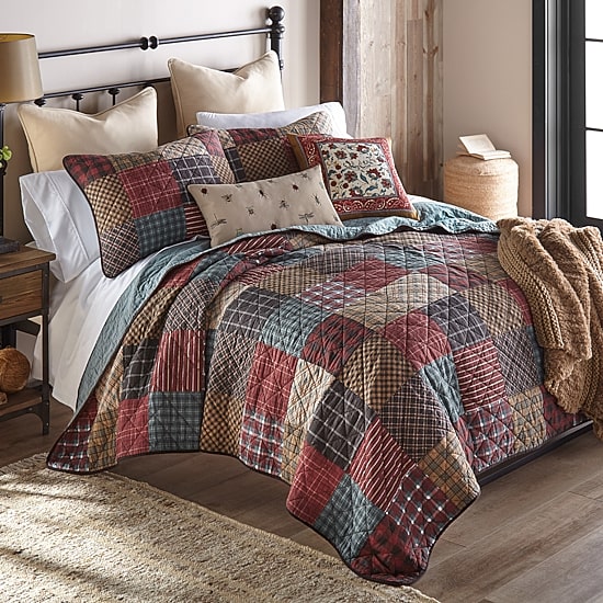 Donna Sharp Appalachia Plaid Hypoallergenic Quilt Set