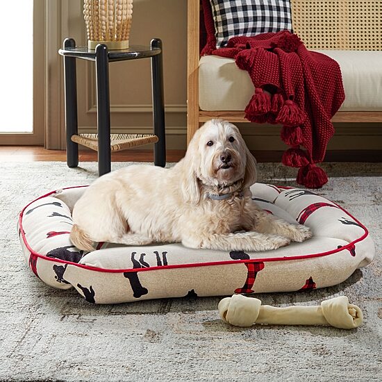 Safavieh Raddax Pet Bed