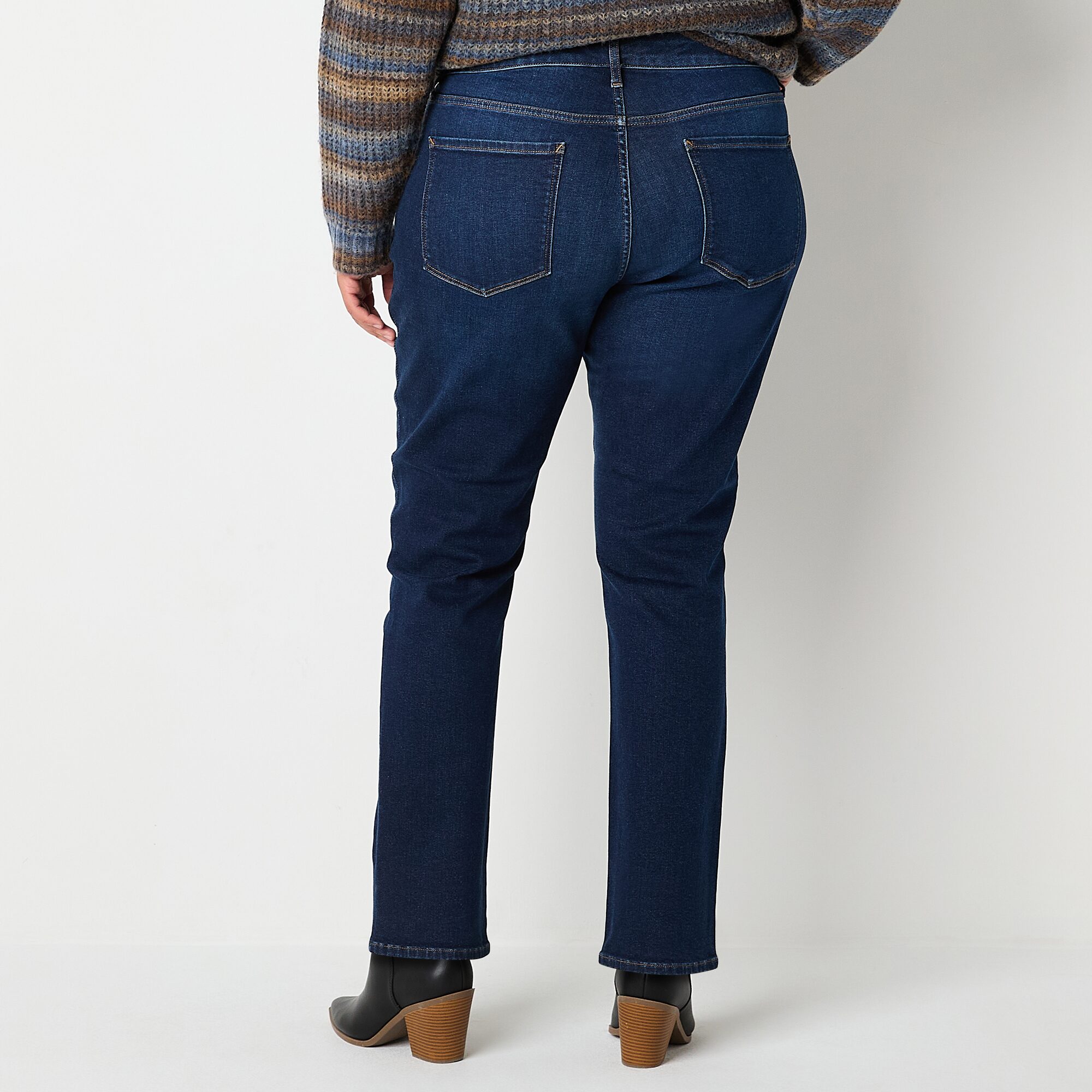 a.n.a Womens Plus High Rise Straight Leg Jean