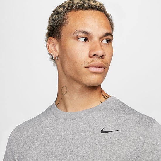 Nike Mens Crew Neck Long Sleeve Quick Dry Active T-Shirt
